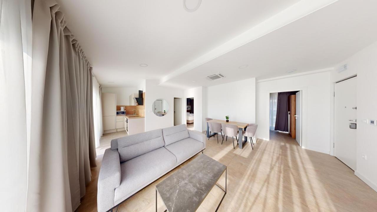 Calypso Residence Umag Buitenkant foto