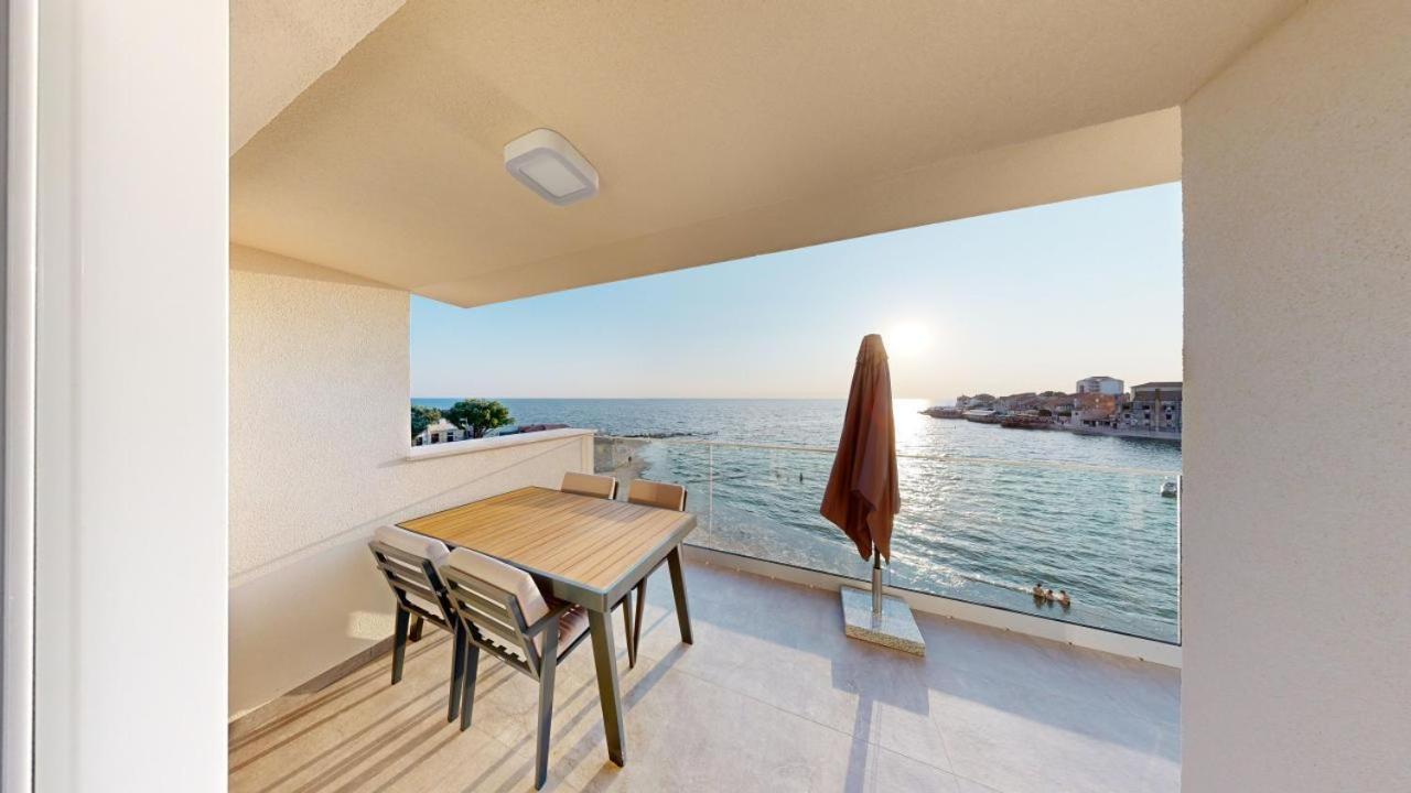 Calypso Residence Umag Buitenkant foto
