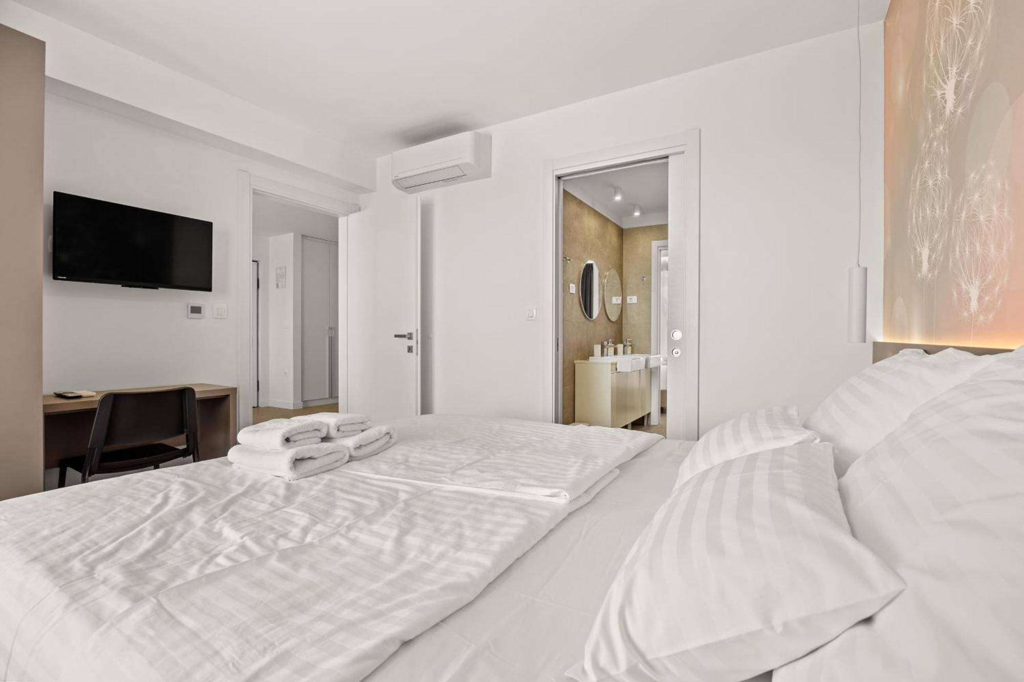 Calypso Residence Umag Buitenkant foto